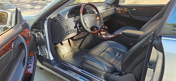 Mercedes-Benz CL500 14 of 21