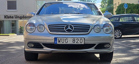 Mercedes-Benz CL500 8 of 21