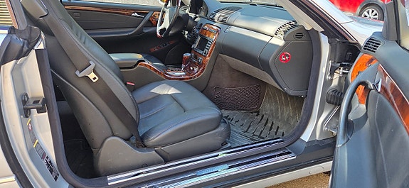 Mercedes-Benz CL500 15 of 21
