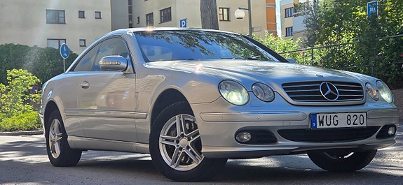 Mercedes-Benz CL500 2 of 5
