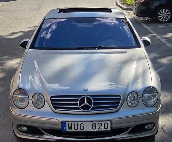 Mercedes-Benz CL500 11 of 21