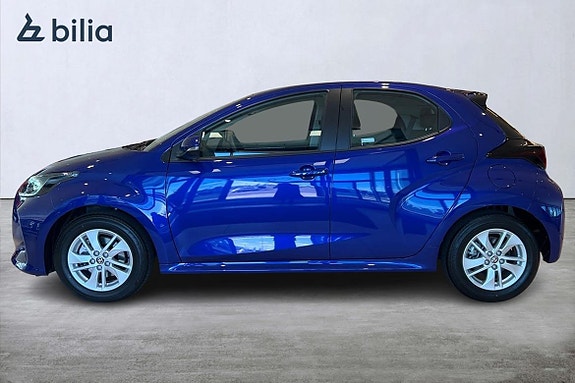 Toyota Yaris 3 of 5