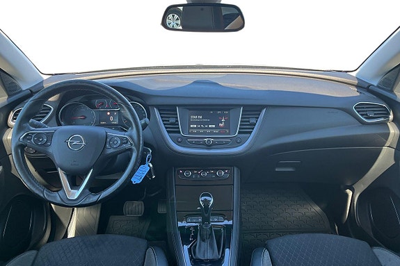 Opel Grandland X 12 of 30