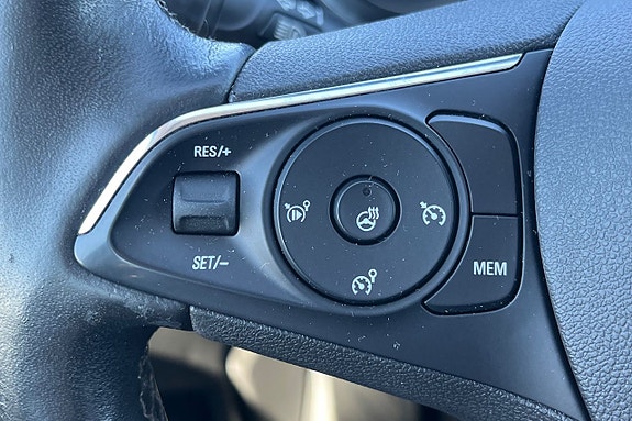 Opel Grandland X 14 of 30