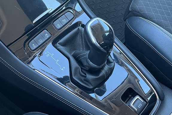 Opel Grandland X 21 of 30