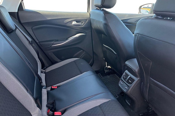 Opel Grandland X 24 of 30