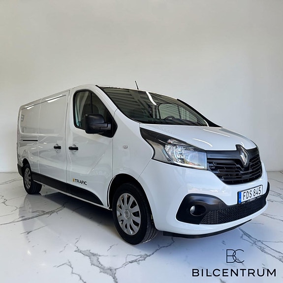 Renault Trafic 3 of 5