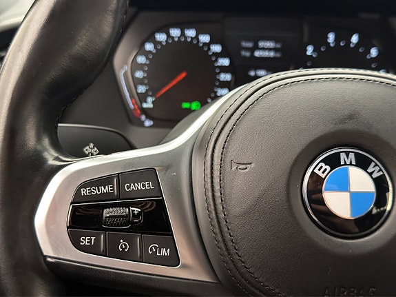 BMW 118i 14 of 28