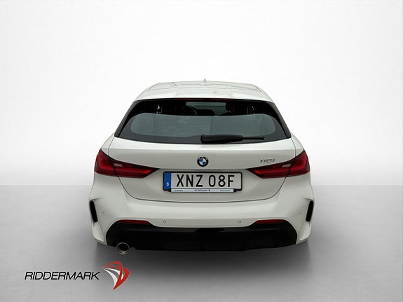 BMW 118i 5 of 5