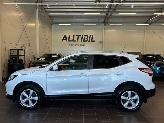 Nissan Qashqai 4 of 30