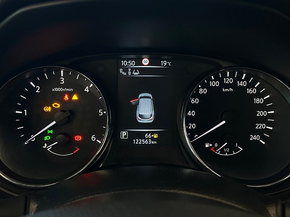 Nissan Qashqai 19 of 30