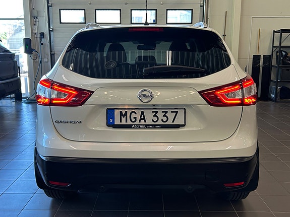 Nissan Qashqai 6 of 30