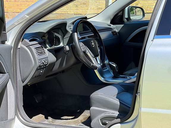 Volvo S80 28 of 30