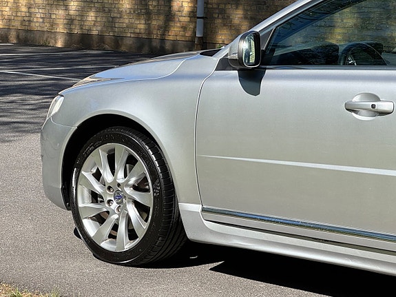 Volvo S80 16 of 30