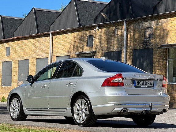 Volvo S80 13 of 30