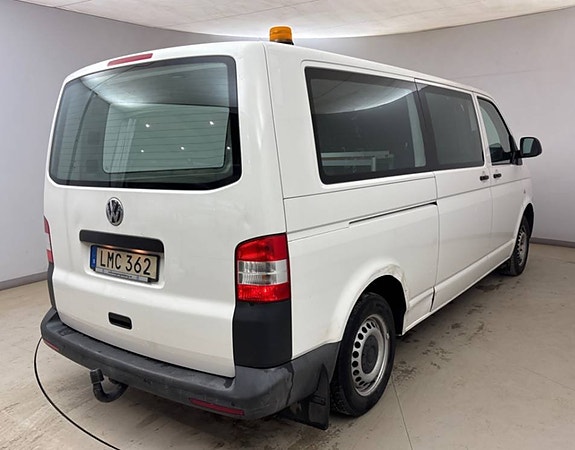 Volkswagen Transporter 2 of 5