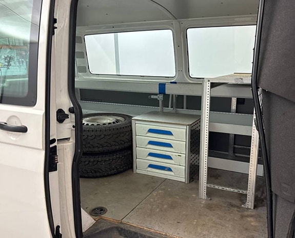Volkswagen Transporter 8 of 10