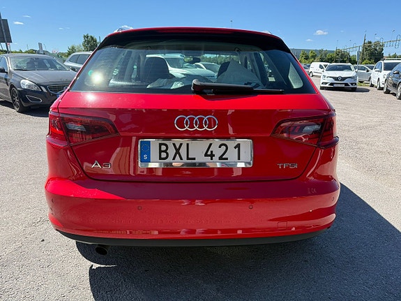 Audi A3 3 of 5