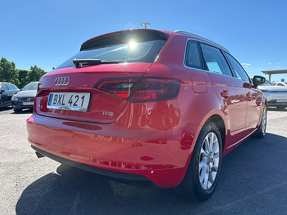 Audi A3 4 of 5