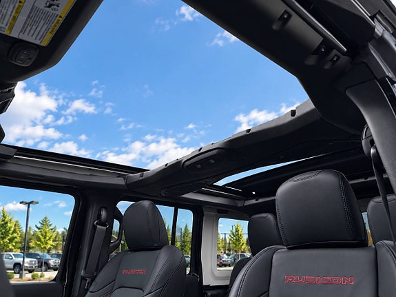 Jeep Wrangler 16 of 23