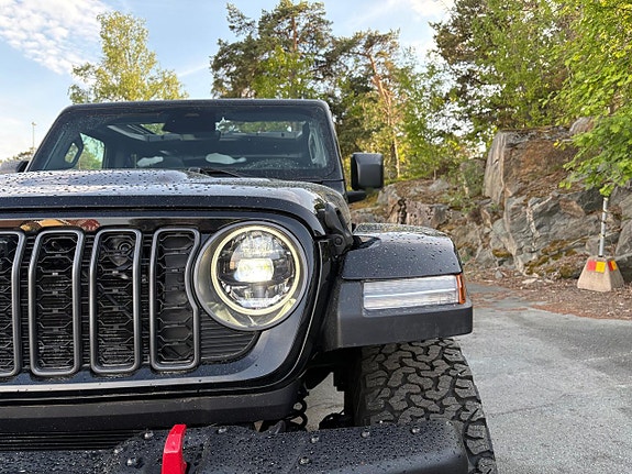 Jeep Wrangler Unlimited 26 of 27