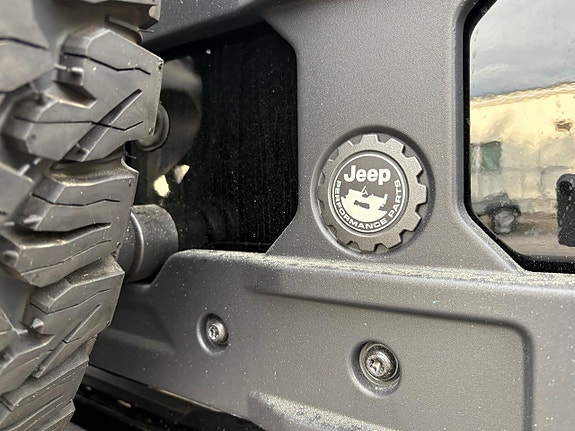 Jeep Wrangler Unlimited 16 of 27