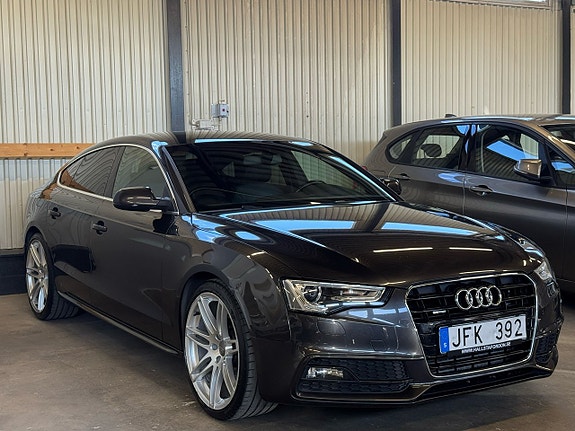 Audi A5 4 of 5