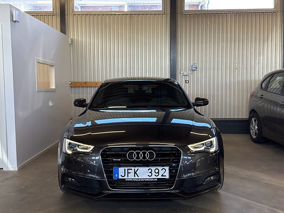 Audi A5 3 of 5