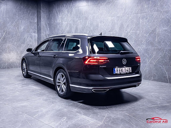 Volkswagen Passat 5 of 5