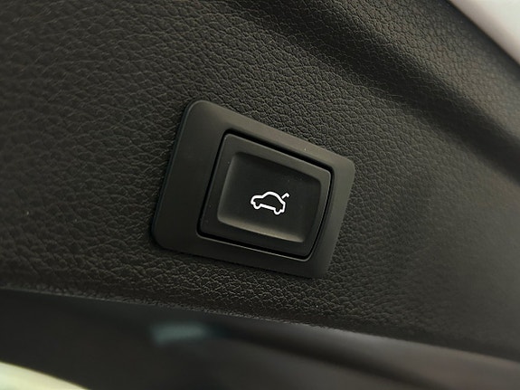 Audi Q3 12 of 30
