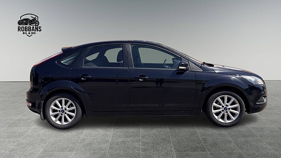 Ford Focus 4 of 5