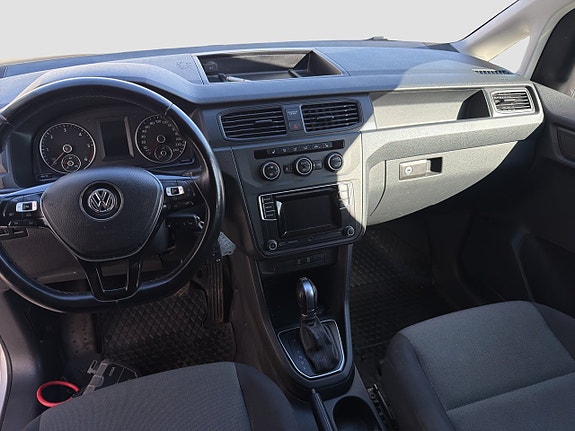 Volkswagen Caddy 16 of 30
