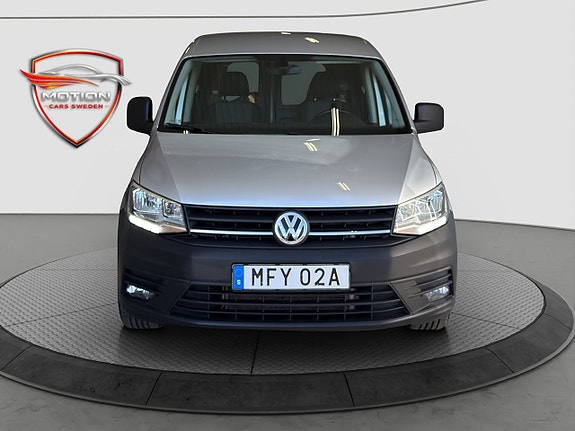 Volkswagen Caddy 2 of 5