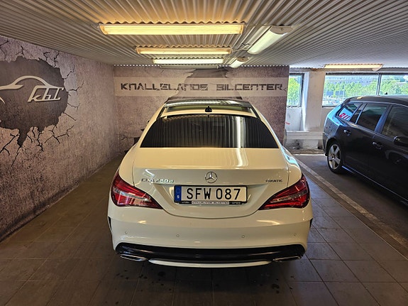 Mercedes-Benz CLA220 d 4 of 5