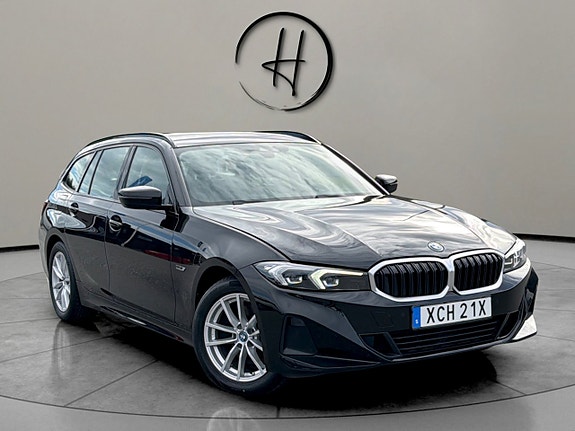 BMW 330e