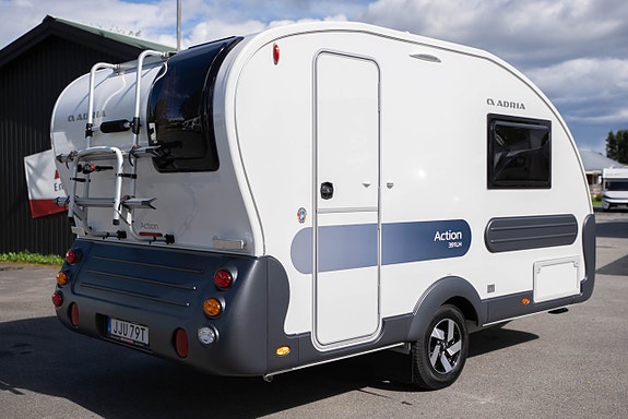 Adria Action 391 LH 2 of 5
