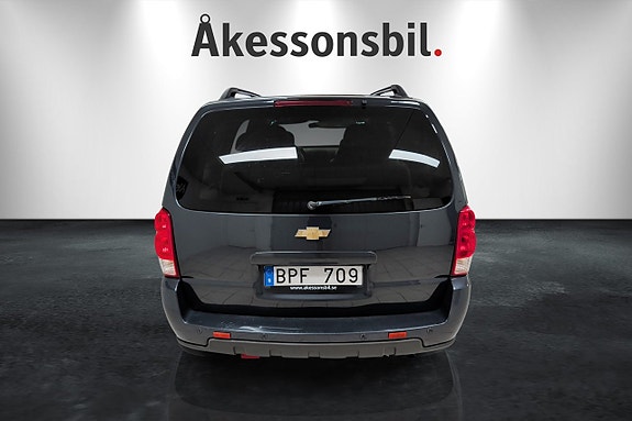 Chevrolet Uplander 3 of 5