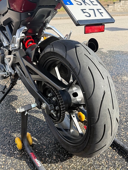 Honda Cb125r 5 of 5