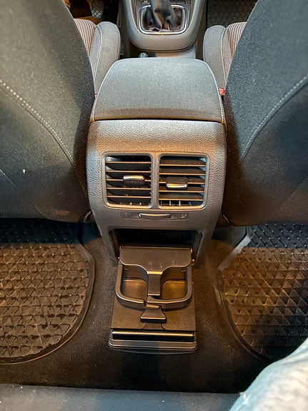 Volkswagen Golf VI 13 of 18