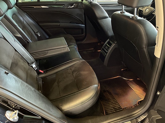 Skoda Superb 14 of 27