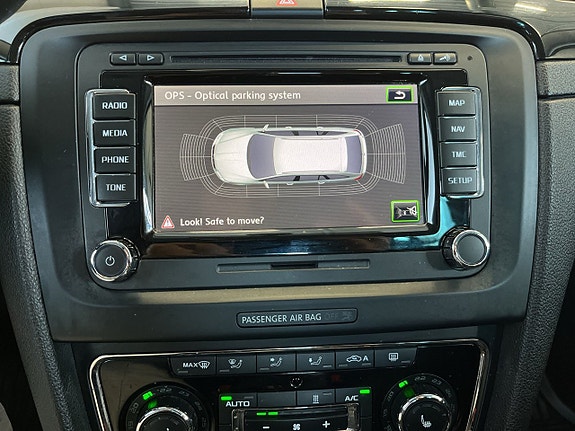 Skoda Superb 15 of 27