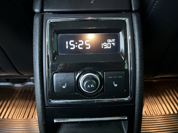 Skoda Superb 20 of 27