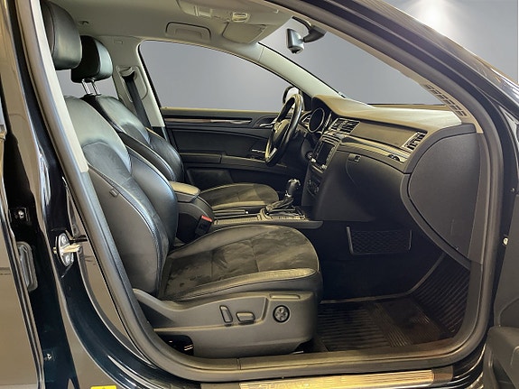 Skoda Superb 9 of 27