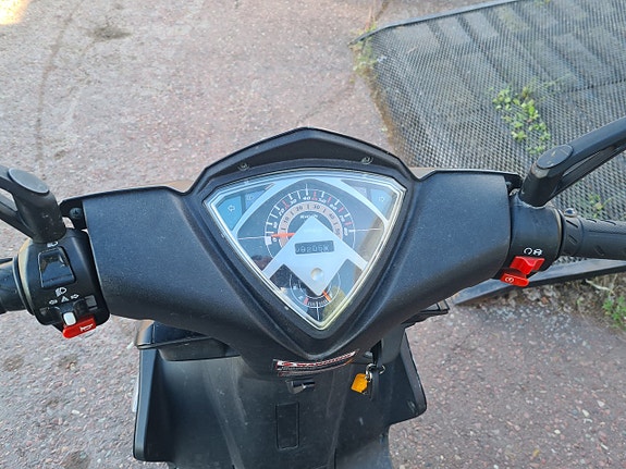 Viarelli RIVETTO EU MOPED 12900 KR 3 of 4