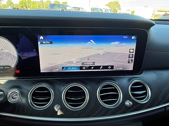 Mercedes-Benz E53 13 of 17