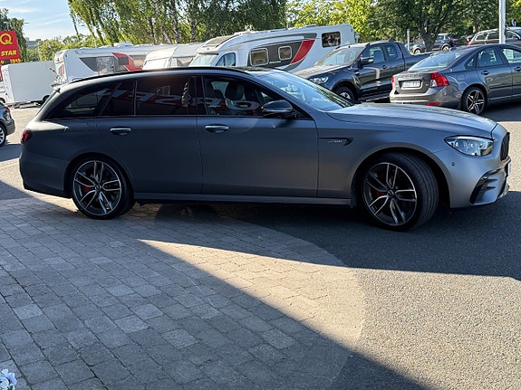 Mercedes-Benz E53 3 of 17
