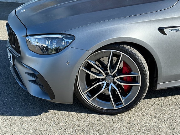 Mercedes-Benz E53 8 of 17