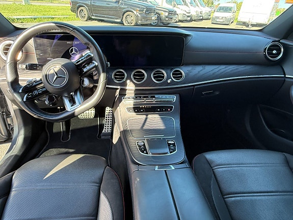 Mercedes-Benz E53 11 of 17