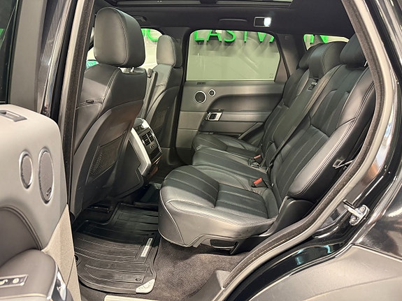 Land Rover Range Rover Sport 12 of 24