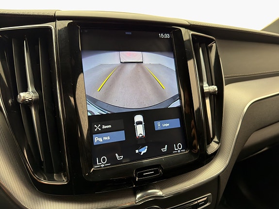 Volvo XC60 18 of 30